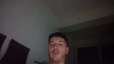 Snapshot of brii0000 chatting on April 14, 2026, 9:21 pm brii0000 online show from April 14, 2026, 9:21 pm