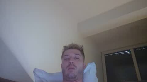 brii0000 online show from July 5, 2026, 3:19 pm