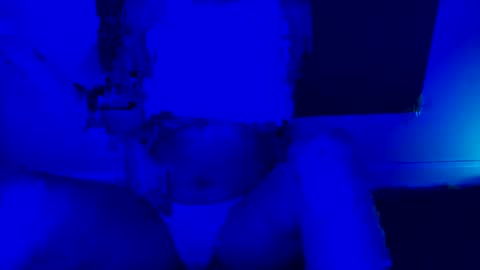 brilovely2222 online show from April 18, 2026, 5:11 am