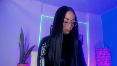 Brithany online show from September 25, 2025, 2:32 pm