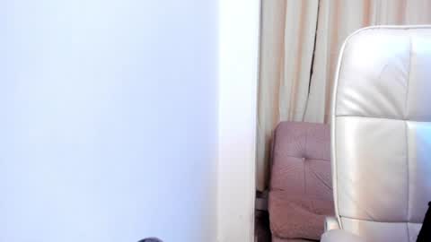 Snapshot of britney_cortez chatting on June 10, 2026, 8:08 pm Britney online show from June 10, 2026, 8:08 pm