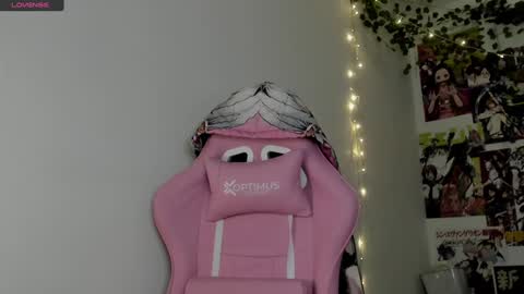 maru miaw   Please help me to reach 100 thumbs up online show from December 19, 2024, 10:53 pm