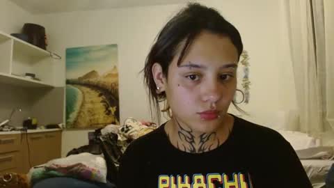 maru miaw   Please help me to reach 100 thumbs up online show from October 17, 2025, 7:11 am