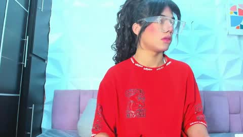 Snapshot of briyit_doll chatting on January 26, 2025, 3:27 am BRIYIT online show from January 26, 2025, 3:27 am