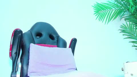 Snapshot of briyit_doll chatting on January 30, 2025, 9:15 am BRIYIT online show from January 30, 2025, 9:15 am