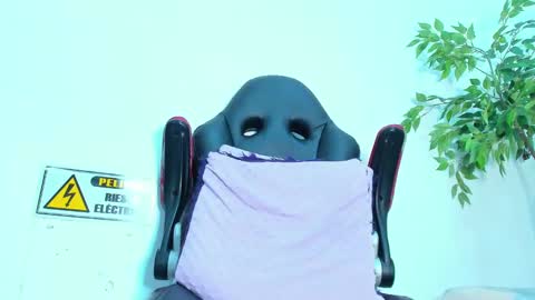 Snapshot of briyit_doll chatting on February 15, 2025, 7:06 am BRIYIT online show from February 15, 2025, 7:06 am