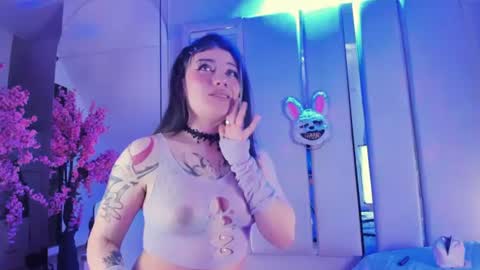 Snapshot of broklin_white23 chatting on July 11, 2026, 3:04 pm online show from July 11, 2026, 3:04 pm