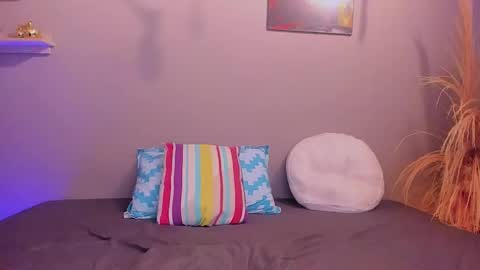 Brook online show from February 5, 2026, 4:17 am