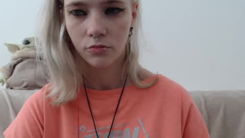 brookewylde_20 online show from September 20, 2025, 10:16 am