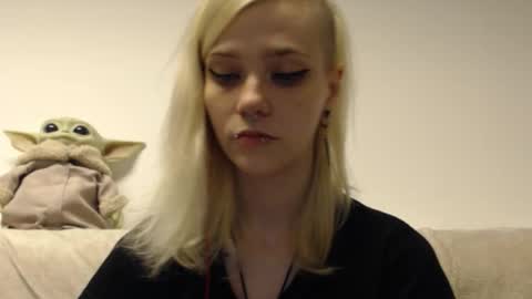 brookewylde_20 online show from November 20, 2025, 4:07 pm