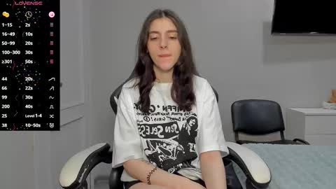 broosnica1 online show from November 11, 2025, 8:03 am