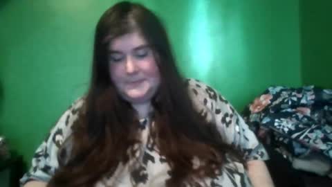 Snapshot of browneyedbeauty6969 chatting on November 15, 2025, 6:48 pm Beauty online show from November 15, 2025, 6:48 pm