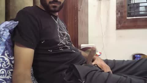 brownie_cake online show from October 16, 2025, 4:08 pm