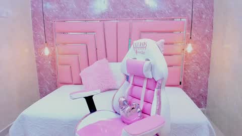 Sara  online show from January 24, 2025, 2:18 am