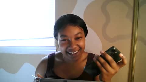Brownsuagrcutie online show from May 4, 2026, 6:59 pm