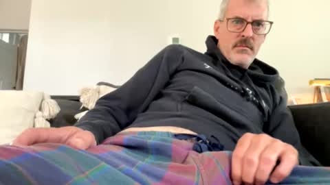 Bruce online show from September 29, 2025, 3:06 pm