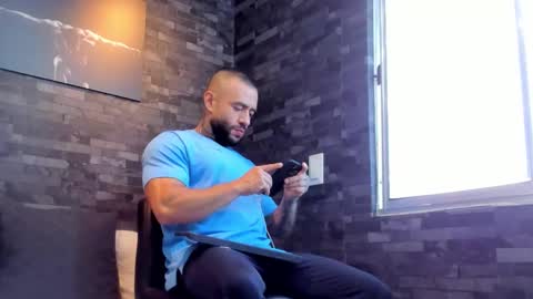 brucedallas online show from October 2, 2025, 10:06 pm