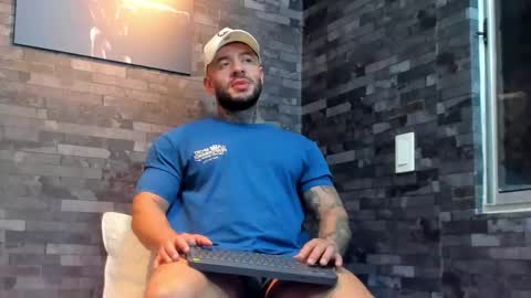 brucedallas online show from February 6, 2026, 5:01 am