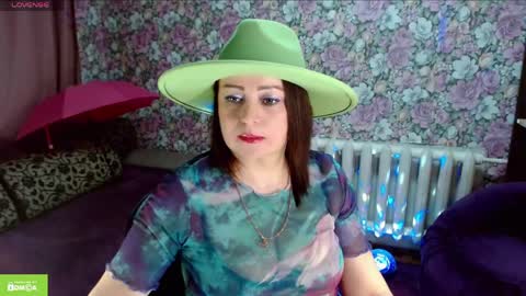 Snapshot of brunette7786 chatting on April 22, 2026, 8:32 pm Julia online show from April 22, 2026, 8:32 pm