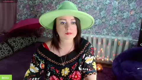 Snapshot of brunette7786 chatting on May 24, 2026, 8:03 pm Julia online show from May 24, 2026, 8:03 pm