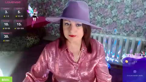 Snapshot of brunette7786 chatting on July 10, 2026, 10:01 pm Julia online show from July 10, 2026, 10:01 pm