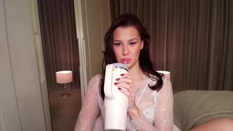 Kristina online show from February 13, 2026, 4:47 pm