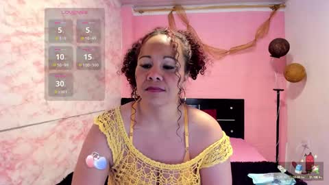 Snapshot of brunette_sasha chatting on February 23, 2025, 1:10 pm Sasha Brunette online show from February 23, 2025, 1:10 pm
