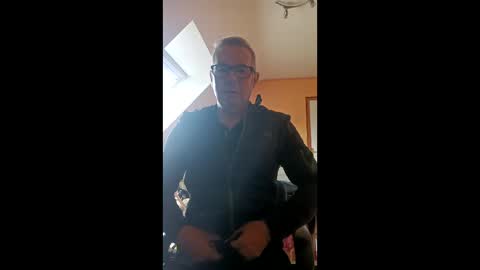 bruno5629 online show from June 7, 2026, 10:08 am