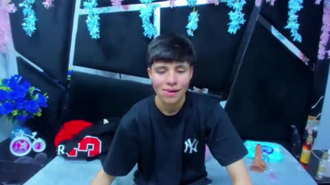 Bruno Cruz online show from December 14, 2025, 2:39 am