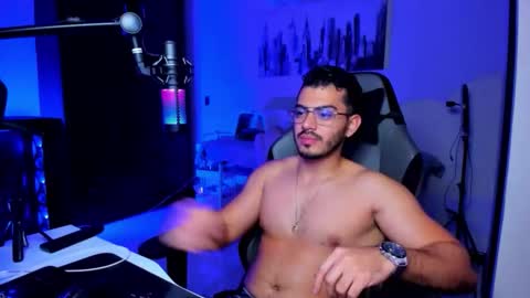 Bruno online show from December 5, 2025, 6:33 am