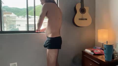 Snapshot of brunobaibe3399 chatting on May 1, 2026, 7:29 pm Sebastian online show from May 1, 2026, 7:29 pm