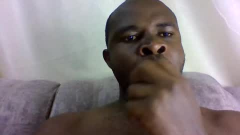 Snapshot of brusedarling chatting on April 24, 2026, 5:43 am brucedarling online show from April 24, 2026, 5:43 am