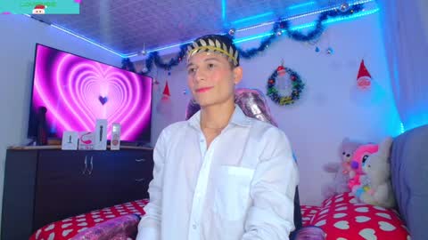 Snapshot of bryam_hot chatting on December 14, 2024, 1:06 am BRYAM INDEPENDENT MODEL online show from December 14, 2024, 1:06 am