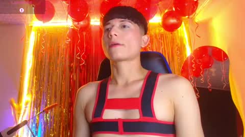 Snapshot of bryam_hot chatting on September 26, 2025, 1:09 am BRYAM INDEPENDENT MODEL online show from September 26, 2025, 1:09 am