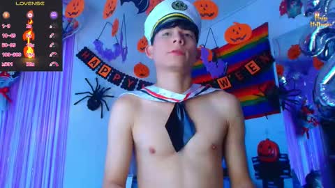 Snapshot of bryam_hot chatting on October 16, 2025, 8:32 pm BRYAM INDEPENDENT MODEL online show from October 16, 2025, 8:32 pm