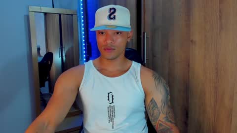 Snapshot of bryan_boy_ chatting on December 11, 2024, 11:00 pm bryan online show from December 11, 2024, 11:00 pm