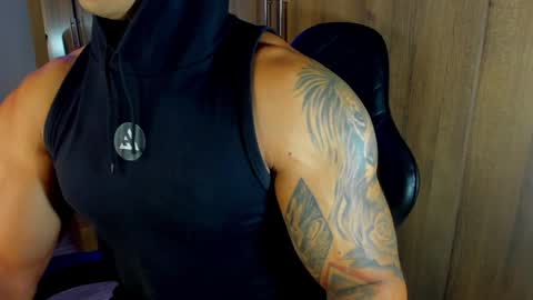 Snapshot of bryan_boy_ chatting on January 17, 2025, 1:25 am bryan online show from January 17, 2025, 1:25 am