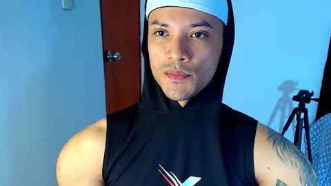 Snapshot of bryan_boy_ chatting on November 1, 2025, 10:34 pm bryan online show from November 1, 2025, 10:34 pm