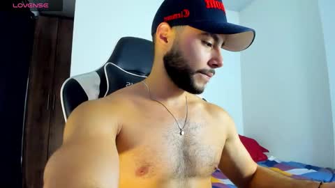 bryan_oficials online show from October 3, 2025, 2:41 am