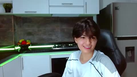 Snapshot of bryce_evans chatting on November 24, 2025, 3:12 pm B R Y C E online show from November 24, 2025, 3:12 pm