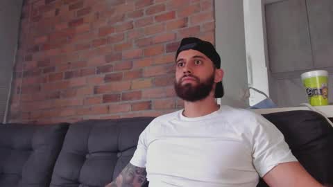 Snapshot of bryson_jace1 chatting on September 17, 2025, 7:59 pm Bryson Jace online show from September 17, 2025, 7:59 pm