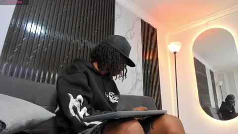 Bryxon  online show from December 10, 2024, 4:13 am