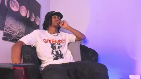 Bryxon  online show from September 12, 2025, 3:01 pm