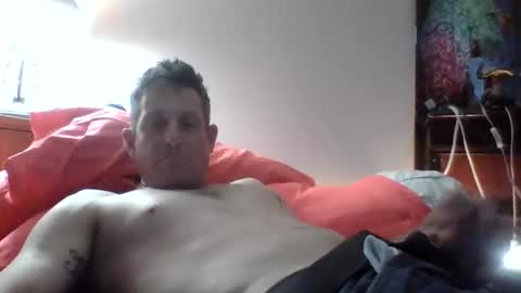 btownstud online show from April 28, 2026, 2:21 am
