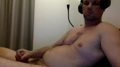 Snapshot of bubba2401 chatting on June 30, 2026, 11:22 am Hardausbloke online show from June 30, 2026, 11:22 am