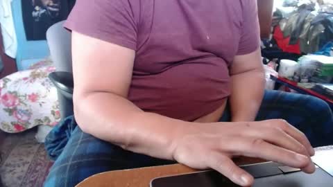 Snapshot of bubbasmalls chatting on February 1, 2025, 8:37 pm Bubba Smalls online show from February 1, 2025, 8:37 pm