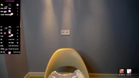 Snapshot of bubbblegum chatting on March 23, 2026, 8:24 pm Bubblegum online show from March 23, 2026, 8:24 pm