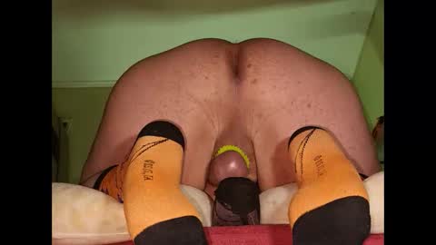 Bubbl3sbutt online show from February 12, 2026, 2:06 am