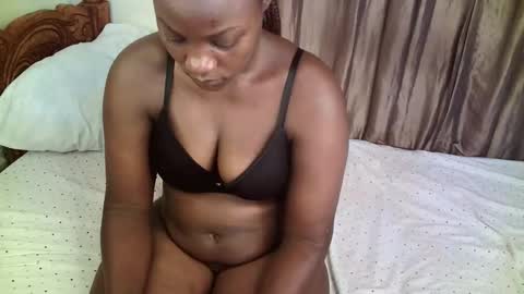 Snapshot of bubbly_ass30 chatting on October 10, 2025, 1:59 am bubbly_ass30 online show from October 10, 2025, 1:59 am