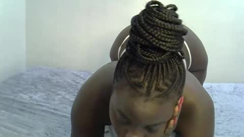 Snapshot of bubbly_ass30 chatting on February 28, 2026, 5:30 am bubbly_ass30 online show from February 28, 2026, 5:30 am